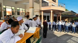 Adab Seorang Siswa MTs di Pesantren